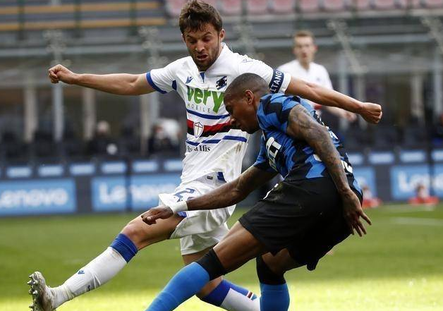 苏格兰公开赛次轮阿伯格领先，麦克罗伊T5李昊桐T37